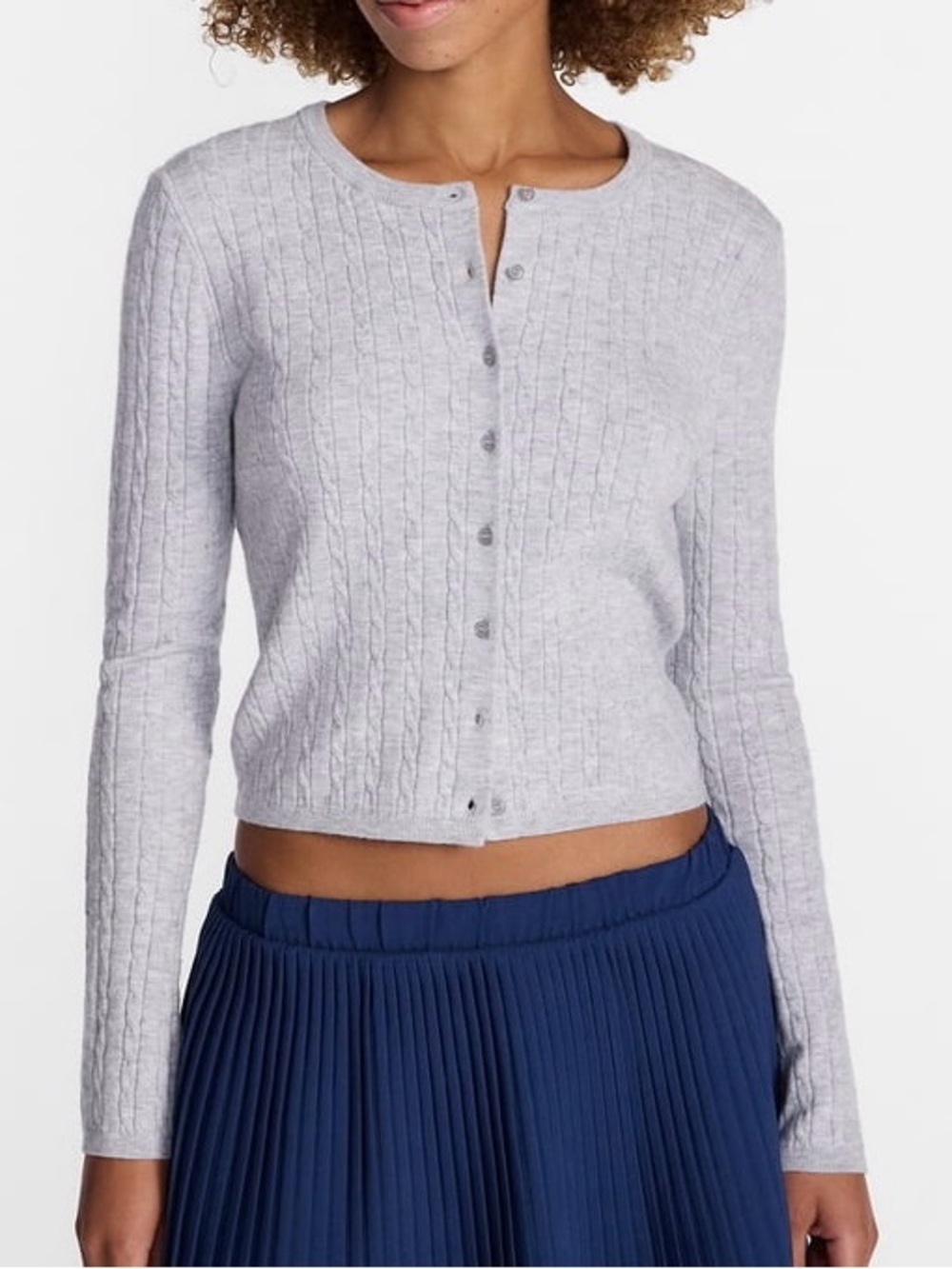 No Boundaries cropped sweater Cardigan Light Gray Cable Knit Crewneck XS